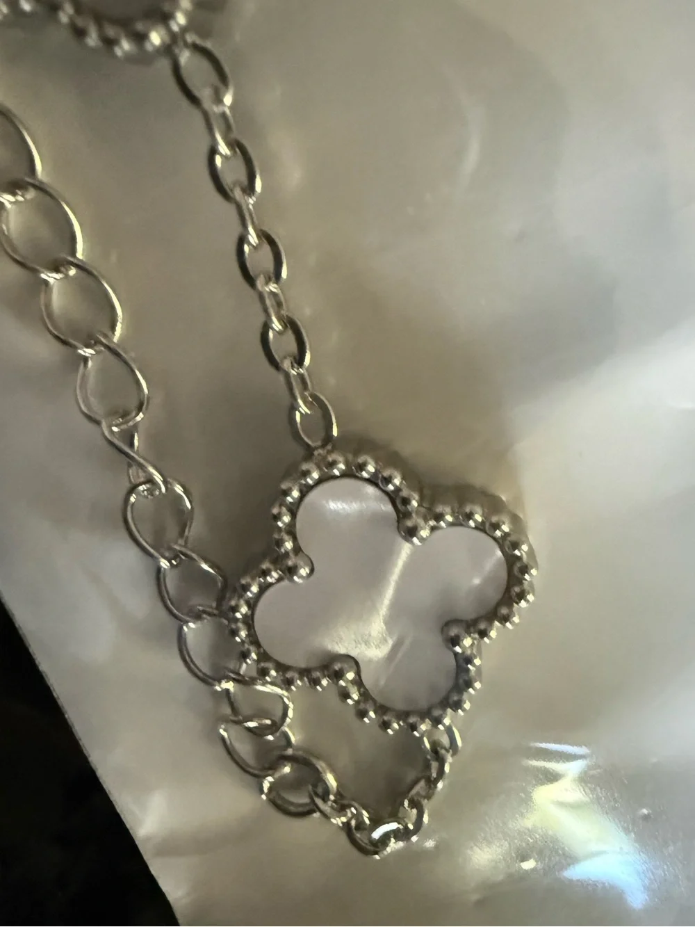 Trending Clover Fashion Bracelet trinity new in package white enamel Silvertone